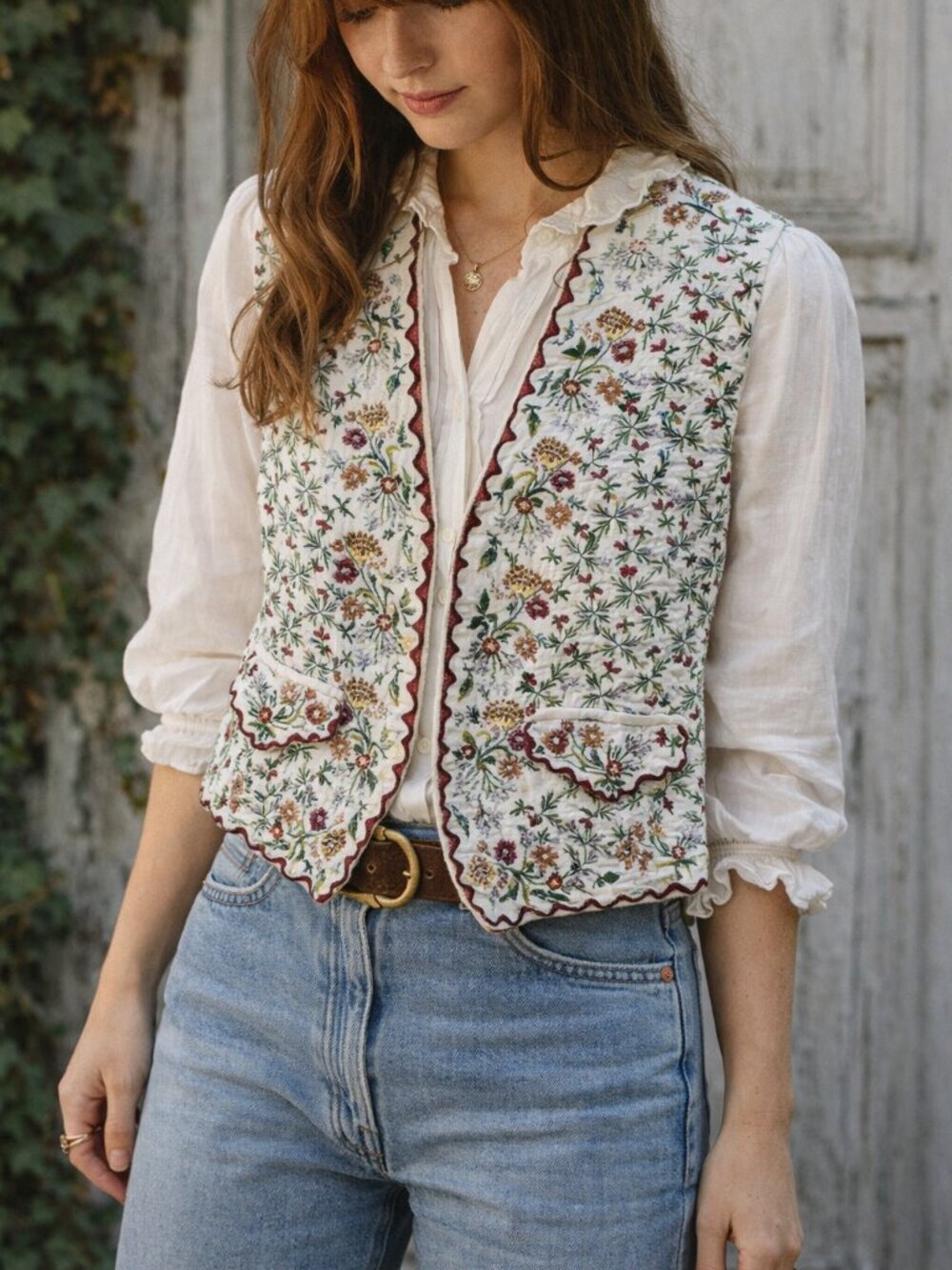 Vintage White Embroidered Floral Vest